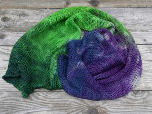 Sock Blank Farbverlauf von Blaulila über Violett nach Grün
